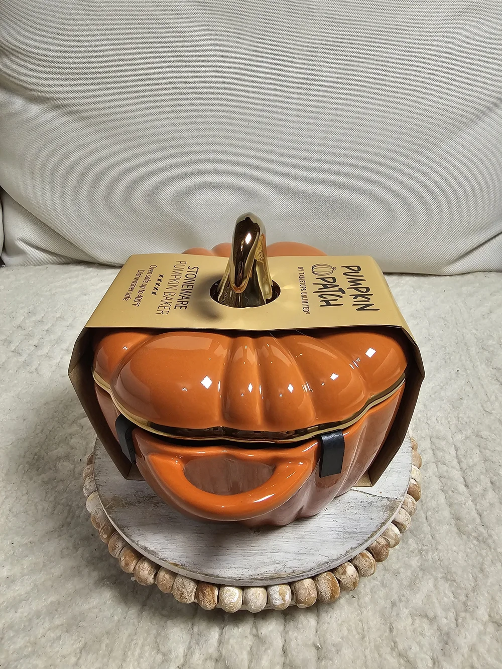 Pumpkin Patch Ceramic Pumpkin Bakeware Orange with Gold Stem 28.4 Oz Fall